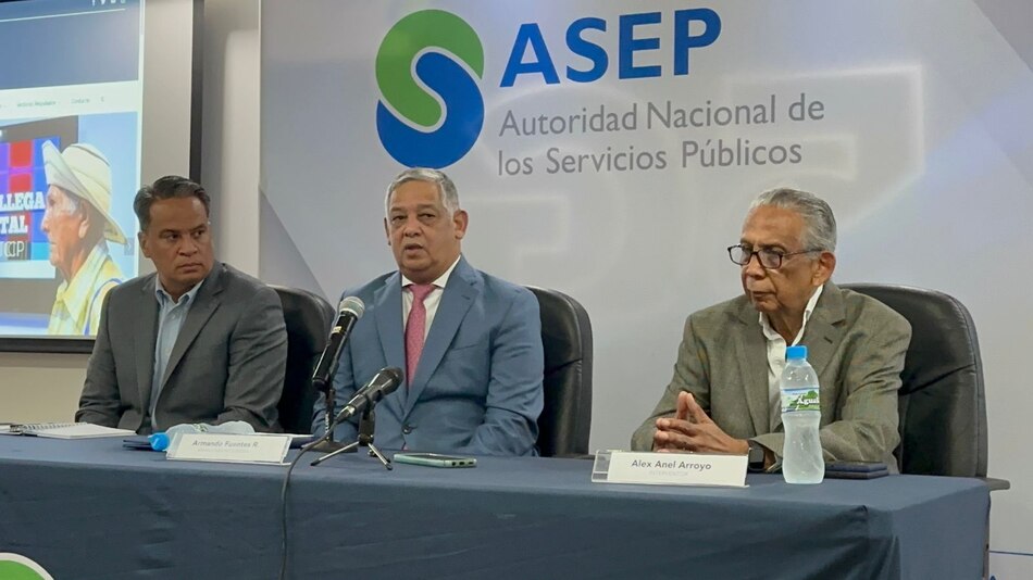 ¿Por qué se fue Digicel de Panamá?