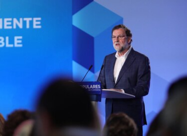 Rajoy pide a los independentistas catalanes un candidato que respete la ley