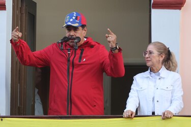 Fiscal general de Estados Unidos anuncia cargos contra Nicolás Maduro y Cilia Flores