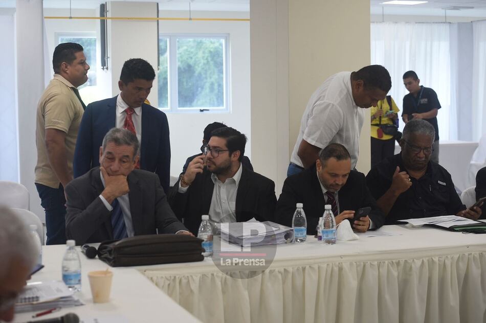 Alianzas y el Ejecutivo no logran definir metodología para siguiente etapa del diálogo