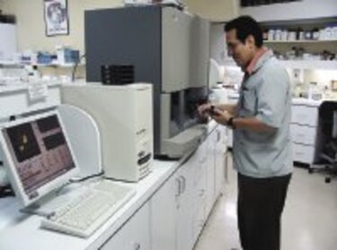 INNOVA Los laboratorios pasan el examen