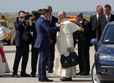 El papa Francisco emprende su viaje hacia Corea del Sur