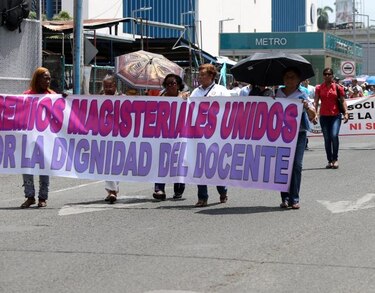 Molinar y educadores continuarán mañana su negociación