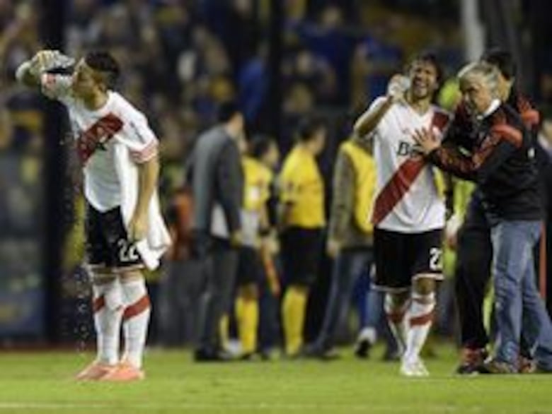 Partido Boca-River fue suspendido por incidentes