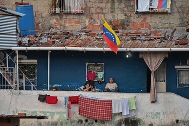 Maduro extiende por una semana ‘cuarentena radical’ a toda Venezuela