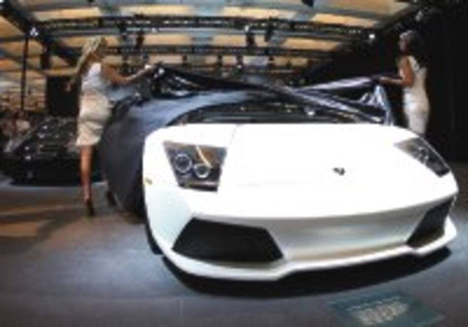 Versace vestirá a 20 Lamborghinis