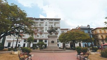 La Plaza del Triunfo