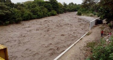 Dos mil evacuados en centro de Colombia por posible avalancha