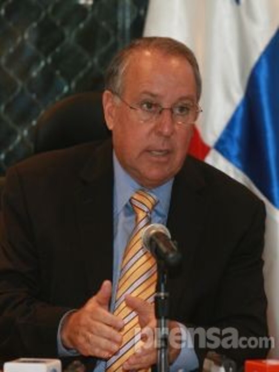 Presupuesto del Estado podría ser ajustado, dice Vallarino