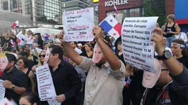 '¡Queremos la verdad, no más impunidad!', ciudadanos en manifestación por caso Odebrecht