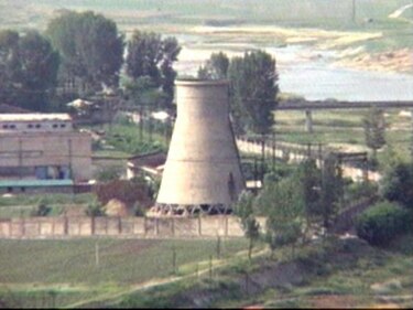 Corea del Norte vuelve a poner en marcha reactor nuclear de Yongbyon