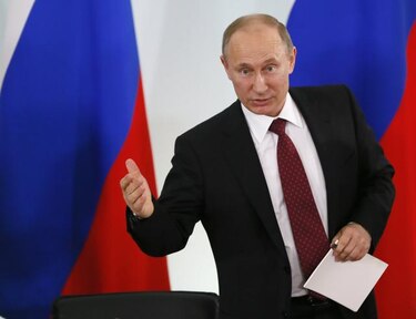 Putin acusa a EU de haber 'acorralado' a Snowden en Rusia