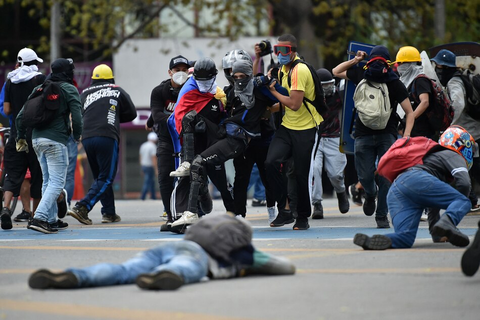 Colombia cumple un mes de estallido social con nuevas víctimas en masivas protestas