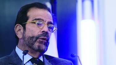 ‘Una discusión diabólica: los bancos como enemigos de sus clientes’: Roberto Brenes