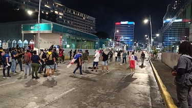 Protestas en rechazo al contrato minero siguen convocando a miles de personas