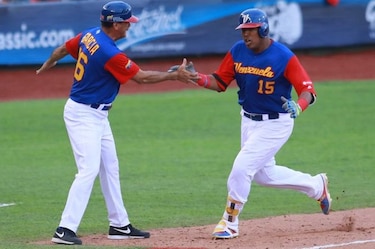 Reales esperan contar con Salvador Pérez desde el inicio de temporada