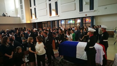 Despiden a Ricardo Arias Calderón