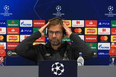 Liverpool y Barcelona van por su pase a los octavos de final de la Champions