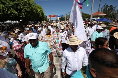 Piden a la Antai investigar ‘derroche’ de fondos públicos en desfile de las Mil Polleras