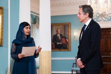 Malala Yousafzai pide mayor apoyo de Estados Unidos para niñas y mujeres en Afganistán