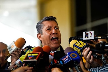 Rivales de Nicolás Maduro alzan su voz opacados por maquinaria chavista