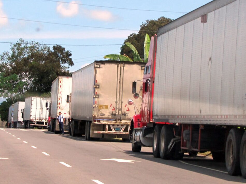 Cinco asociaciones de transporte de carga en Panamá se declaran 'en crisis severa' por atraso en pago de deudas