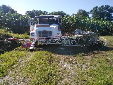 Helicóptero cae y provoca una explosión en Changuinola