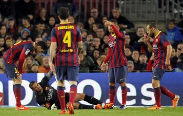Barcelona ofrecerá renovación a Valdés, pero es difícil que siga