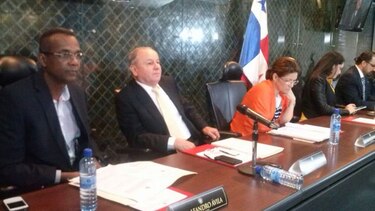 Diputados archivan otras denuncias contra magistrados de la Corte