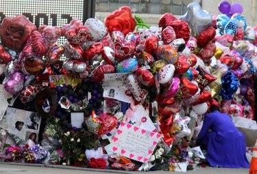 Whitney Houston descansará en cementerio de Nueva Jersey junto a su padre