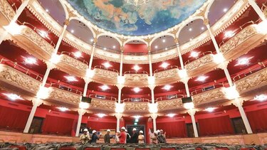 Teatro Nacional se prepara para abrir el telón