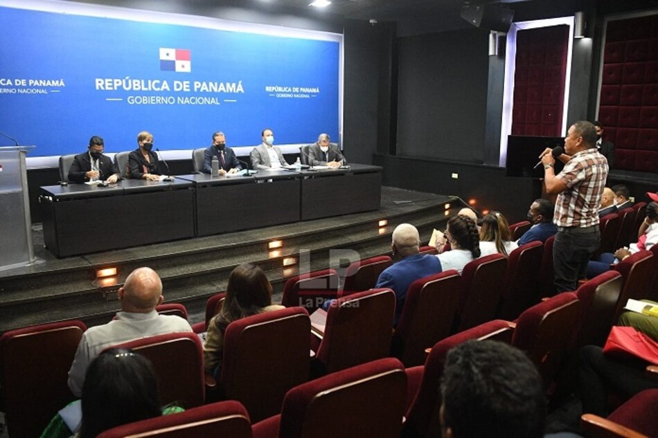 Ejecutivo y colonenses acuerdan capacitaciones para aplicar a plazas de empleos