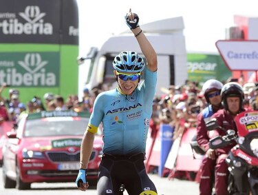 Colombiano López gana la etapa 15 de la Vuelta