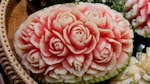 La escultura de frutas, un arte minucioso tradicional en Tailandia