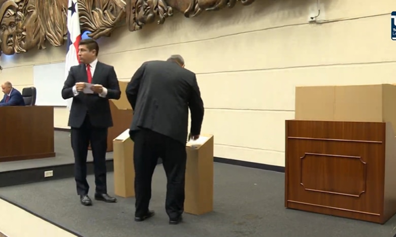 Diputados logran consenso en 13 comisiones; conformaron Credenciales y Gobierno a través del voto