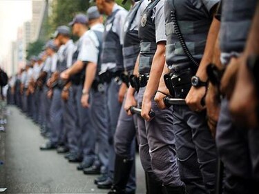 Agentes antiterroristas de EU entrenan a policías para los Juegos Olímpicos de Rio