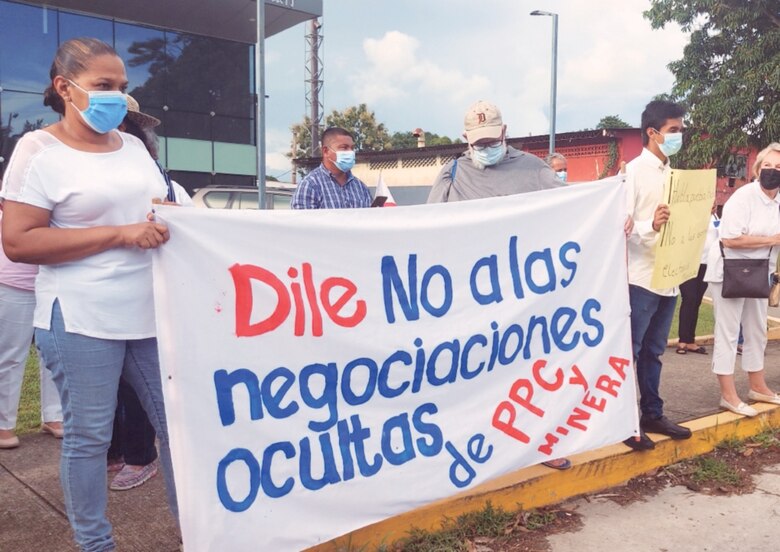 Contundente clamor ciudadano por Panamá