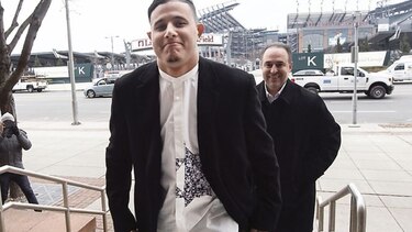 Yankees lideran la puja de tres equipos por Machado