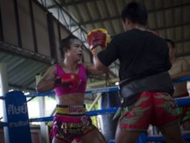 Nong Rose, boxeadora transexual tailandesa