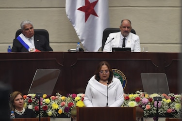 Cinco horas de pulseo político en la Asamblea Nacional y la oposición impuso a Jorge Herrera