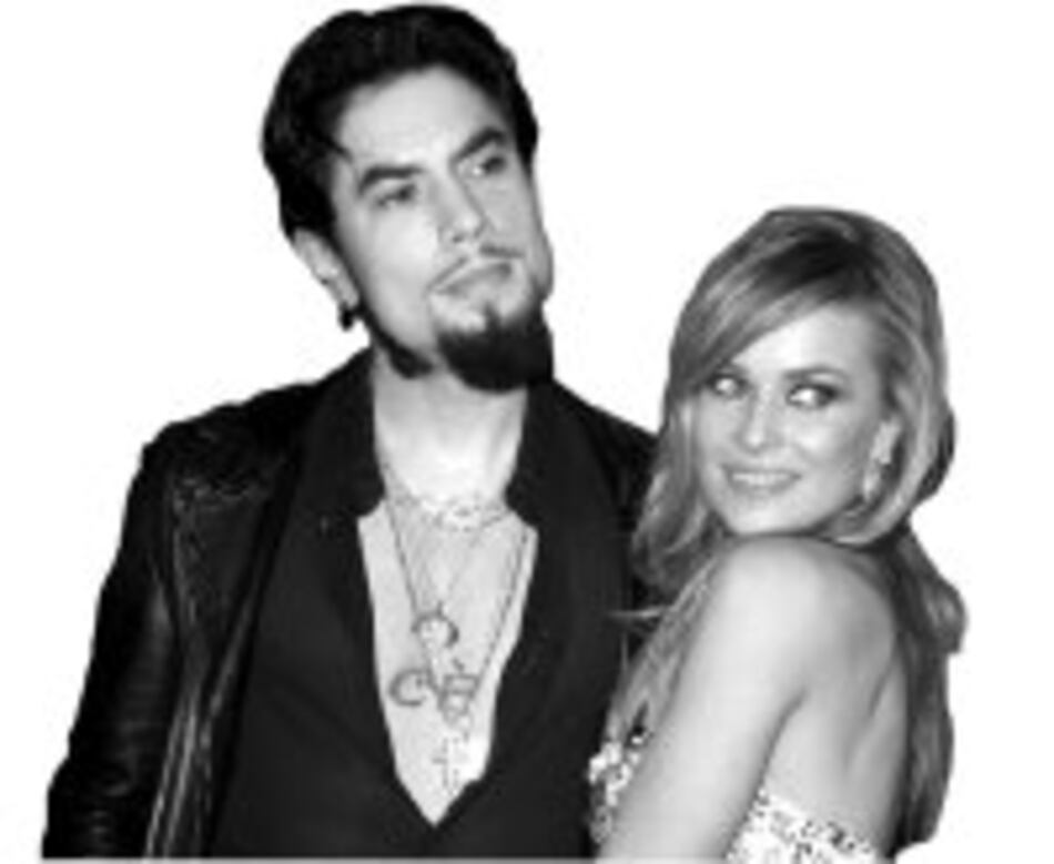 Electra y Navarro se divorcian