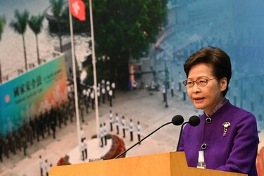 Gobernante de Hong Kong celebra resultado electoral mientras G7 denuncia ‘erosión’ de la democracia
