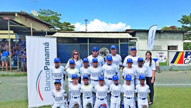 BancoPanamá impulsa el béisbol infantil