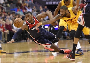 LeBron, Irving y Love arrollan; Miami sigue con buena racha