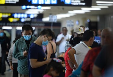 Aerolíneas latinoamericanas suspenden recargos por cambios de pasajes por el coronavirus