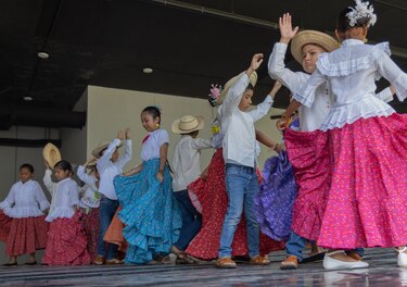 Arte, música y creatividad: así culminó el Verano Cultural Expresarte