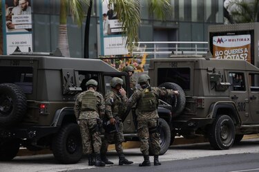 La policía se apoya con personal del Senan y el Senafront para garantizar el orden público en la capital