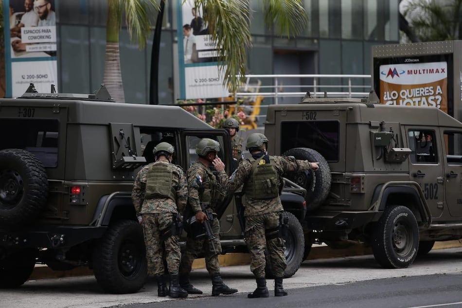 La policía se apoya con personal del Senan y el Senafront para garantizar el orden público en la capital