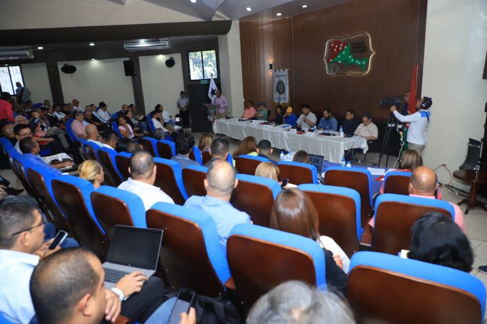 Diputados incluyen Darién en la gira de consultas del proyecto de reformas a la CSS