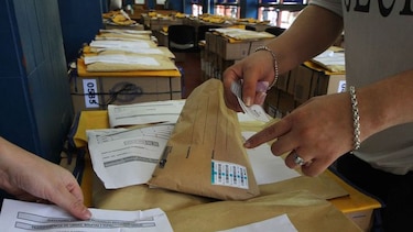 Argentina empezó a elegir presidente